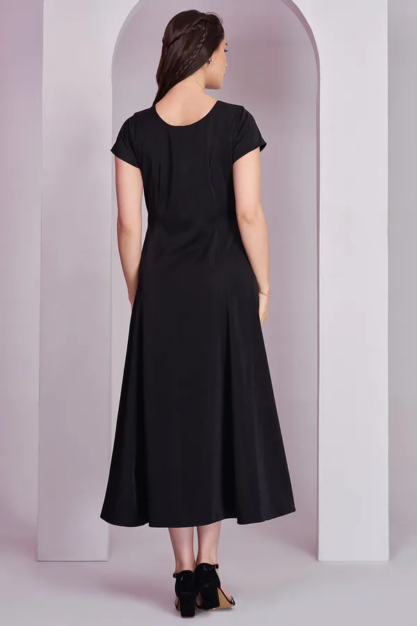 Minimalist_Black_Korean_Dress_for_women_|_Semi_-_formal_midi_dress_for_women