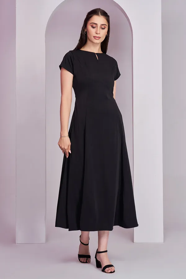 Minimalist_Black_Korean_Dress_for_women_|_Semi_-_formal_midi_dress_for_women