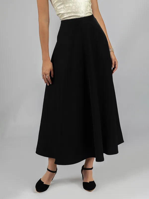 Designer_Black_Umbrella_Midi_Skirt_|__Luxurious_Black_A-Line_Skirt