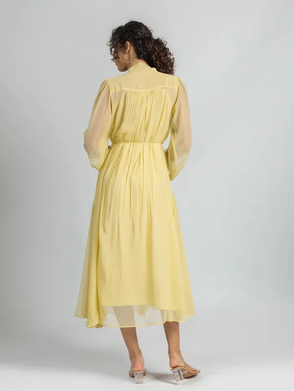 Pastel_Yellow_Georgette_loose_fit_Dress_|_Yellow_fit_and_Flare_Dress