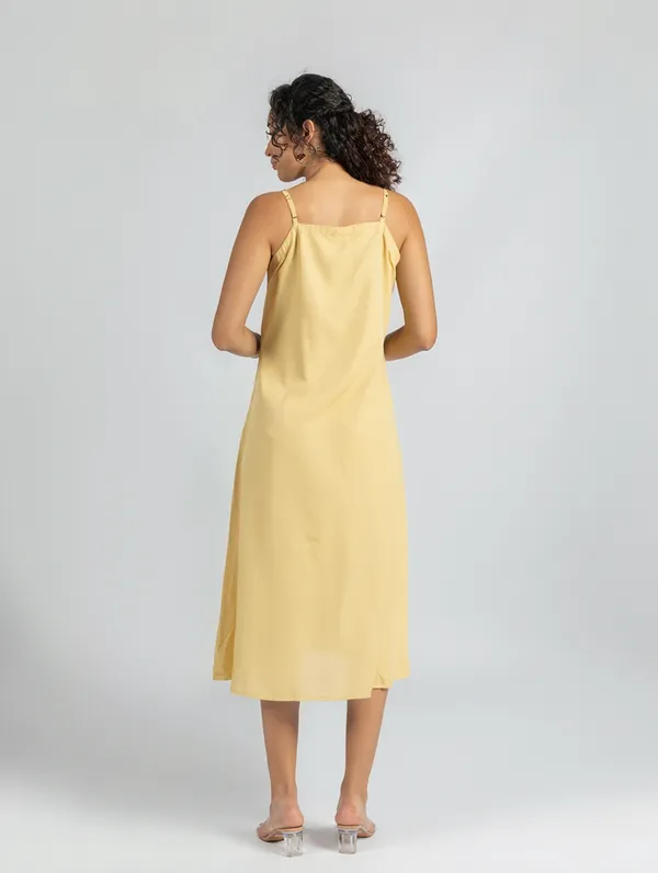 Pastel_Yellow_Georgette_loose_fit_Dress_|_Yellow_fit_and_Flare_Dress