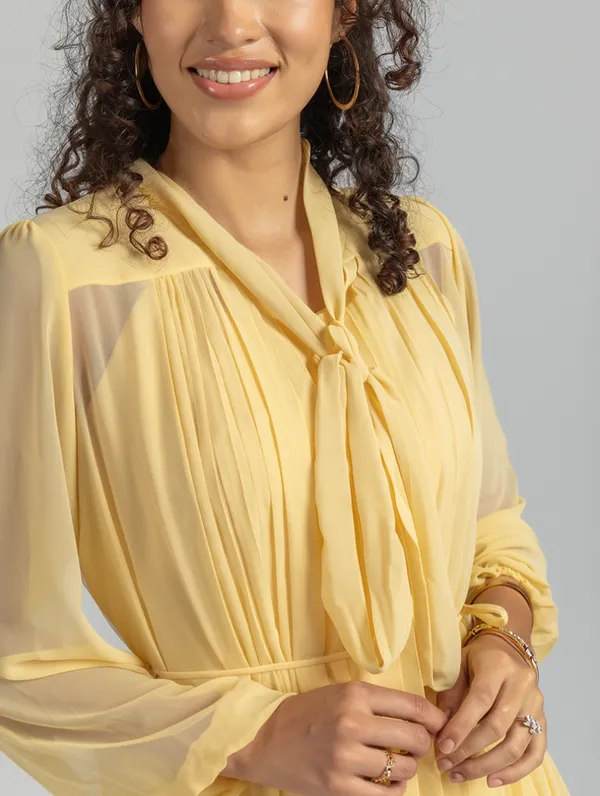 Pastel_Yellow_Georgette_loose_fit_Dress_|_Yellow_fit_and_Flare_Dress