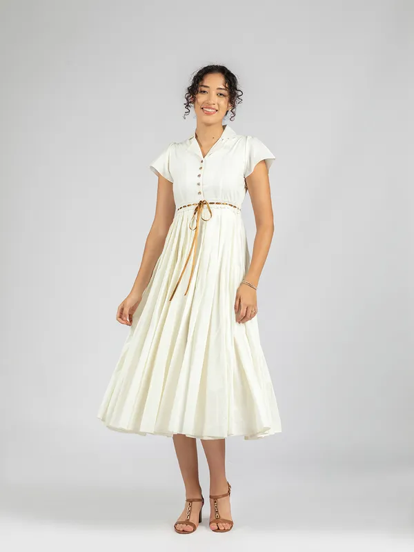 White_cotton_pleat_Midi_Dress_|_Elegant_White_Flare_semi-formal_Dress