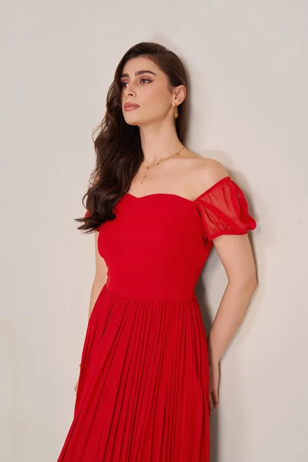 Red_Women_Gowns_|_Floor_Length_Valentine_Dress_for_women