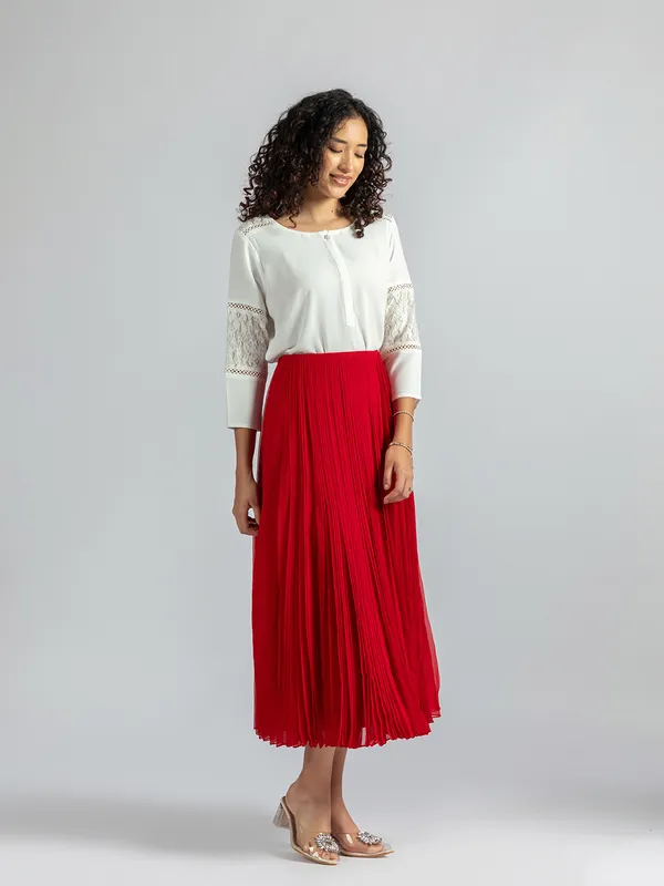 Red_Pleated_Midi_Skirt_|_Women's_Red_georgette__Skirts