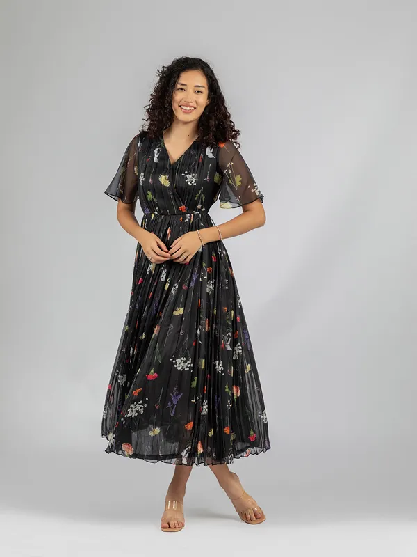 Black_floral_printed_western_dress_|_Chiffon_Flare_Dress