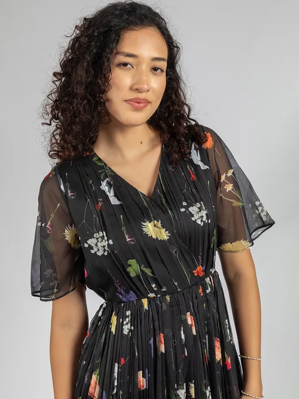 Black_floral_printed_western_dress_|_Chiffon_Flare_Dress