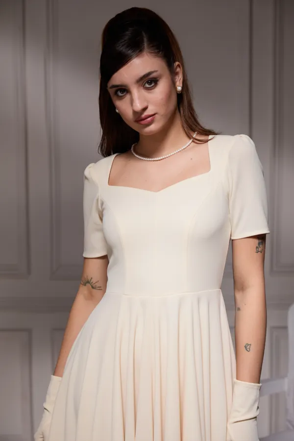 Vintage_Off_-White_Midi_Dress_|_Luxurious_one_piece_dress