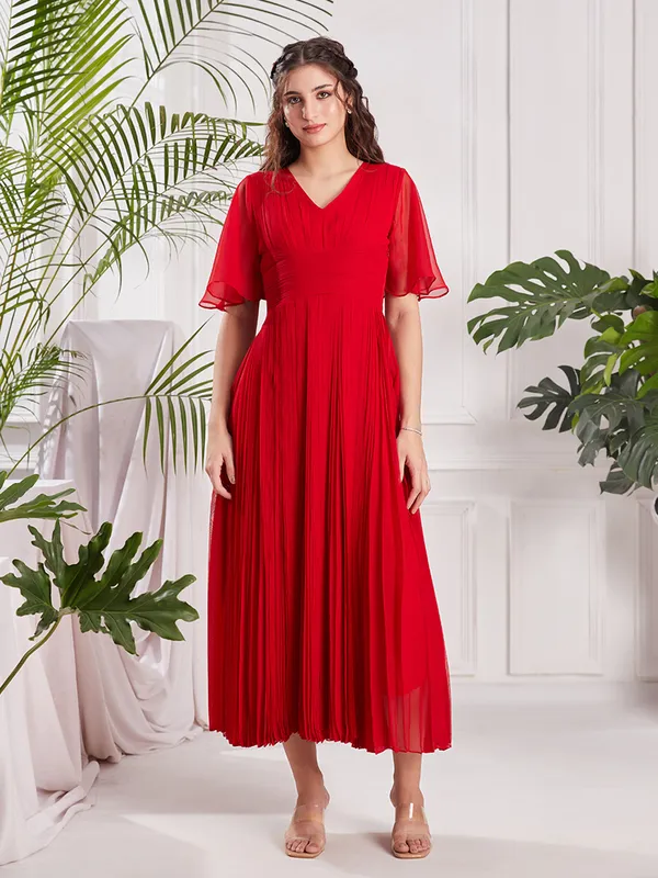 Red_hand_Pleated_Midi_Dress_for_Women_|_Designer_indo-_western_Dress