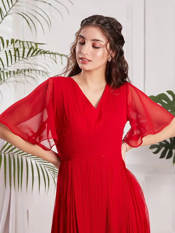 Red_hand_Pleated_Midi_Dress_for_Women_|_Designer_indo-_western_Dress