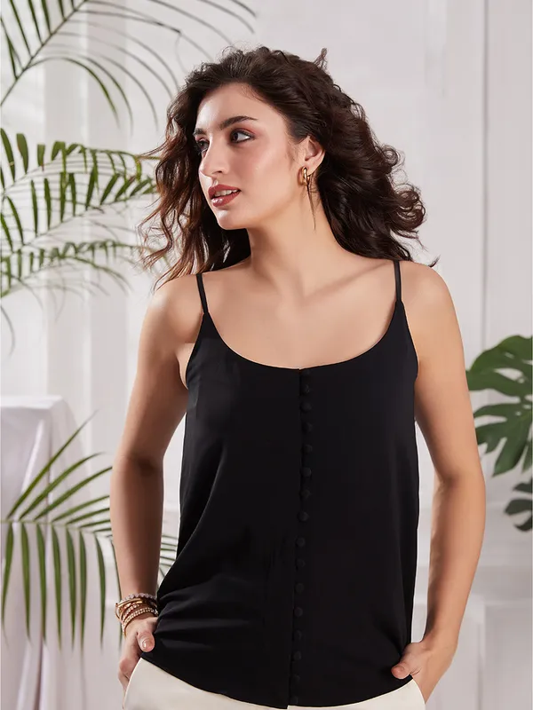 Classic_sleeveless_Black_Tank_|_Everyday_casual_Tank_Top_for_Women
