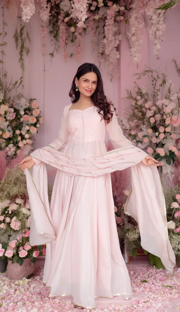 pink_cotton_silk_gota_lace_designer_suit_set