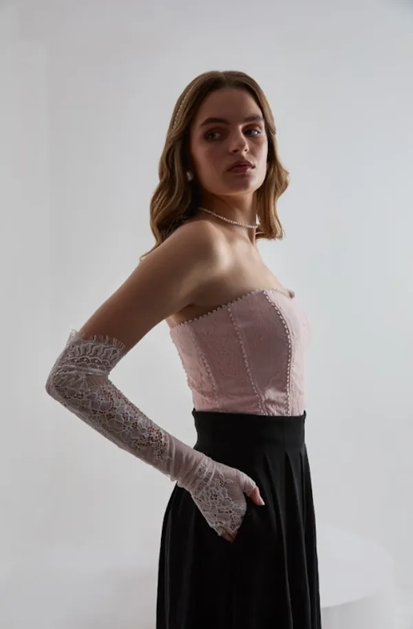 Pink_Lace_Cute_Corset_Top_|_Strapless_Lace_Bustier