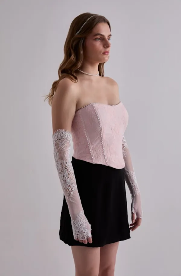 Pink_Lace_Cute_Corset_Top_|_Strapless_Lace_Bustier