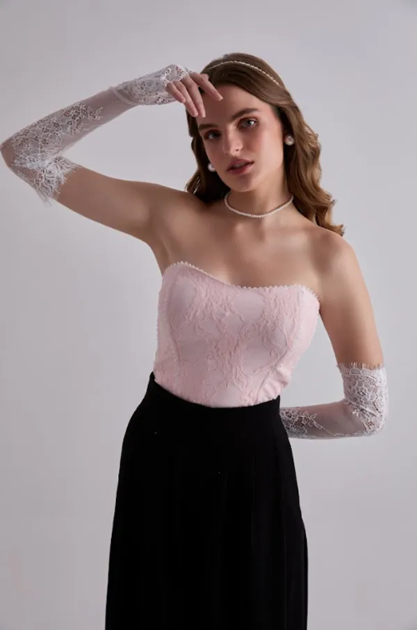 Pink_Lace_Cute_Corset_Top_|_Strapless_Lace_Bustier