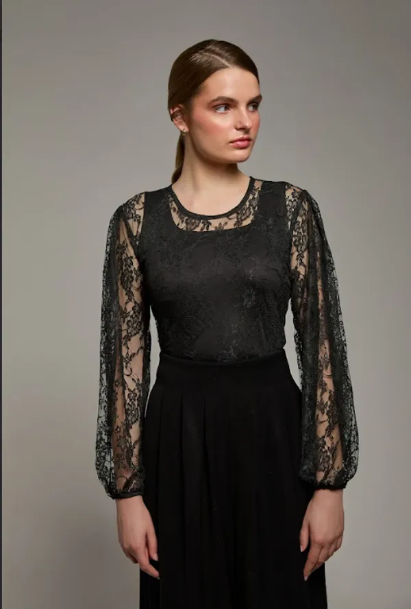 Black_Polyester_Dark_Empress_Lace_Top_For_Women