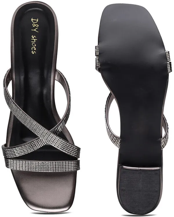 Grey_Solid_Resin_Flip_Flops_For_Women