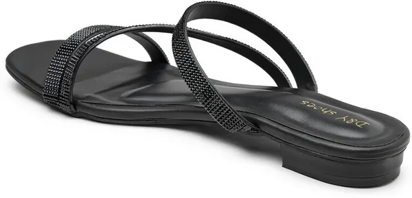 Black_Solid_Resin_Flip_Flops_For_Women
