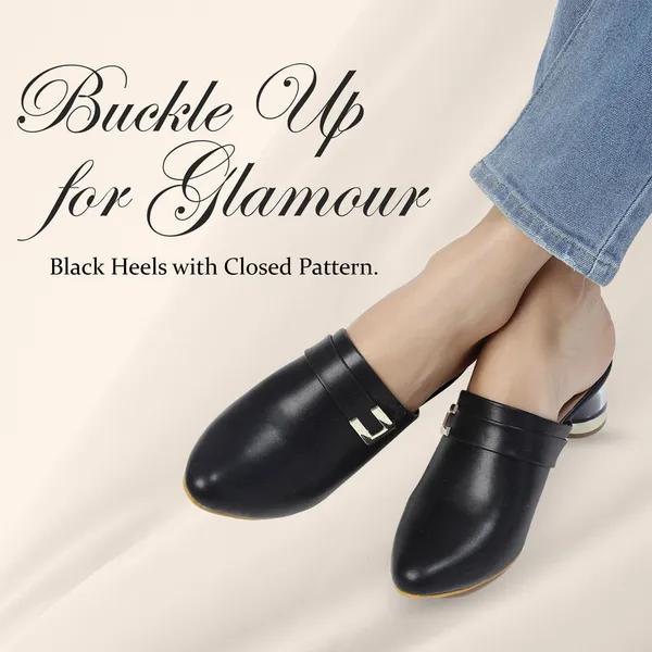 Black_Solid_Resin_Sandal_For_Women