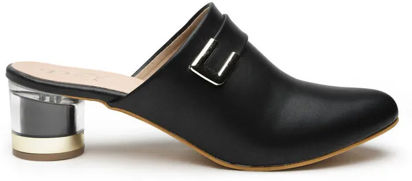 Black_Solid_Resin_Sandal_For_Women