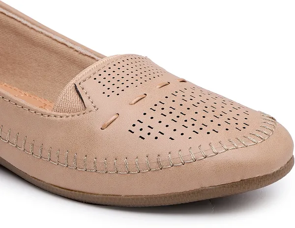 Beige_Bellies_for_Women_|_Solid_Flat_Resin_Casual_Bellies