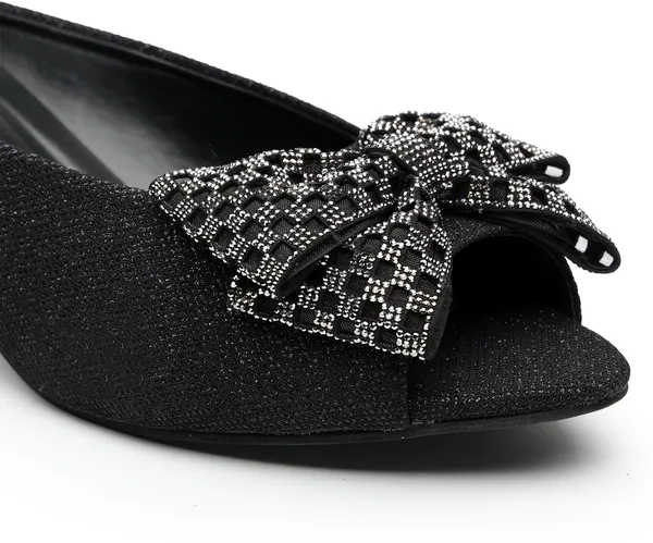 Black_Synthetic_Leather_Casual_Wedges_For_Women