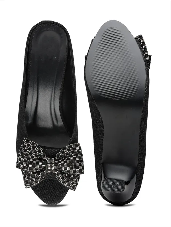 Black_Synthetic_Leather_Casual_Wedges_For_Women