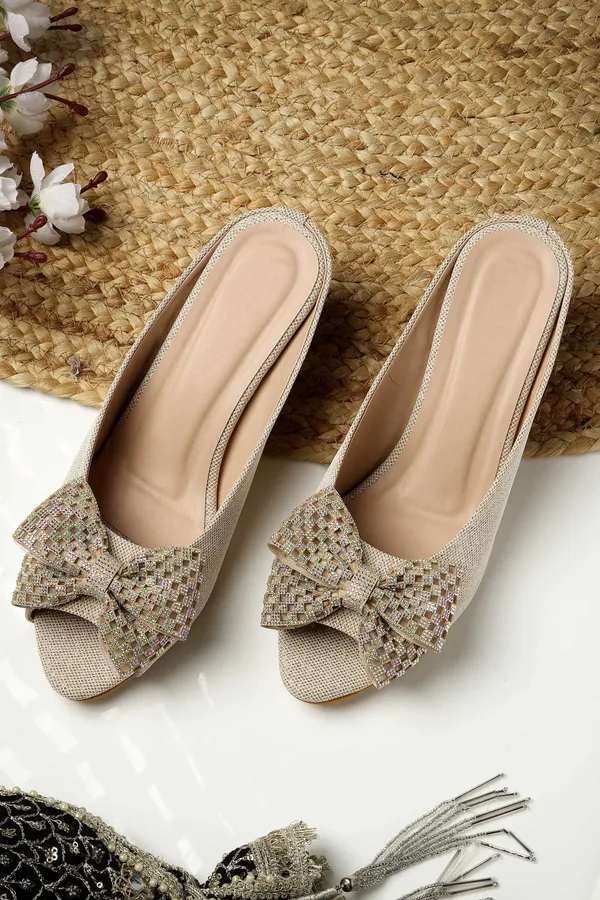 Gold_Synthetic_Leather_Casual_Wedges_For_Women