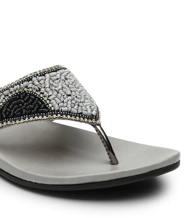Grey_Solid_Slip-On_Artificial_Leather_Flats_For_Women