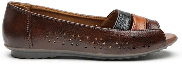 Brown_Solid_Round_Toe_Synthetic_Leather_Casual_Brogues_For_Women