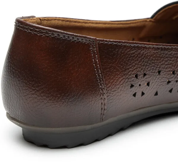 Brown_Solid_Round_Toe_Synthetic_Leather_Casual_Brogues_For_Women