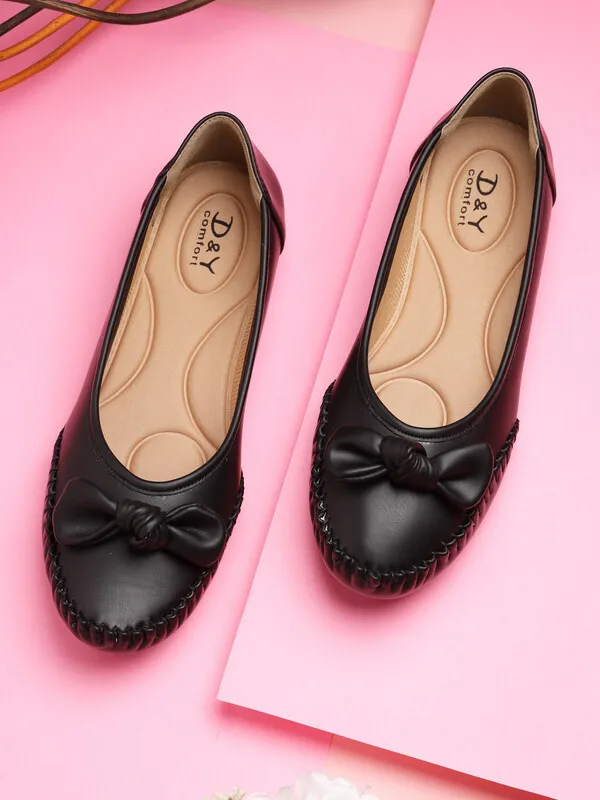 Black_Solid_Round_Toe_Synthetic_Leather_Casual_Bellies_For_Women