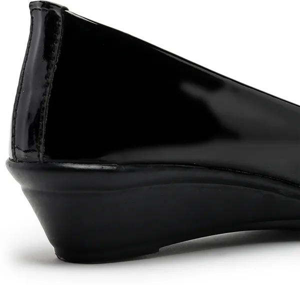 Black_Solid_Round_Toe_Patent_Leather_Formal_Bellies_For_Women