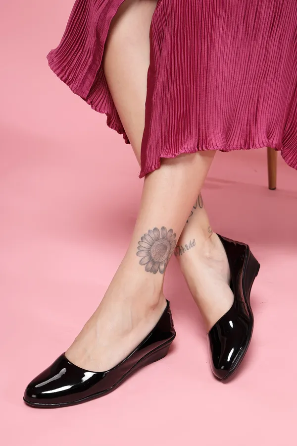 Black_Solid_Round_Toe_Patent_Leather_Formal_Bellies_For_Women