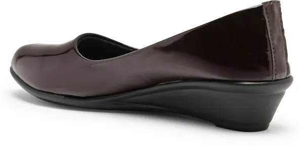 Brown_Women_Solid_Round_Toe_Patent_Leather_Formal_Bellies