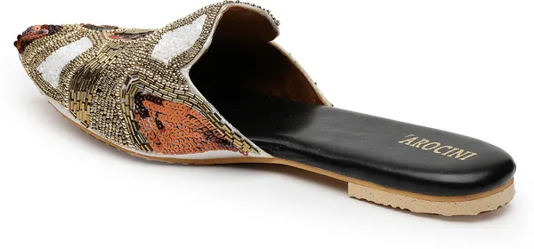 Black_Solid_Slip-On_Synthetic_Leather_Flats_For_Women