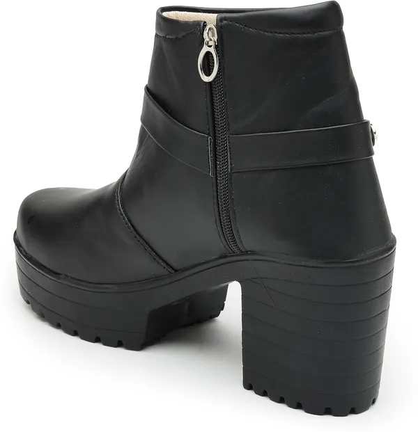Black_Women_Solid_Round_Synthetic_Casual_Boots