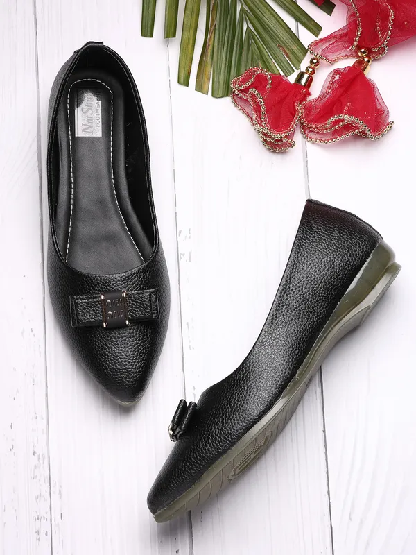 Green_Bellies_for_Women_|_Pointed_Solid_Synthetic_Leather_Casual_Bellies