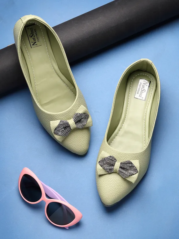 Green_Solid_Pointed_Synthetic_Leather_Casual_Bellies_For_Women
