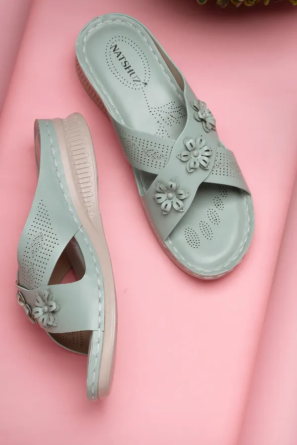 Green_Solid_Slip-On_Artificial_Leather_Casual_Wedges_For_Women