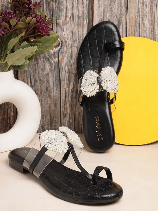 Black_Solid_Thermoplastic_Rubber_Flip_Flops_For_Women