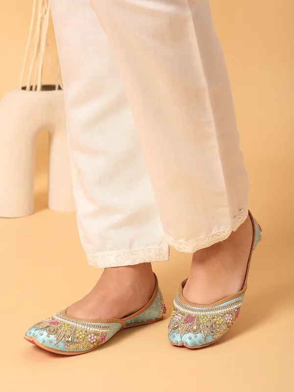 Green_Solid__Leather_Ethnic_Casuals_For_Women