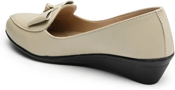 Beige_Solid_Round_Synthetic_Casual_Bellies_For_Women