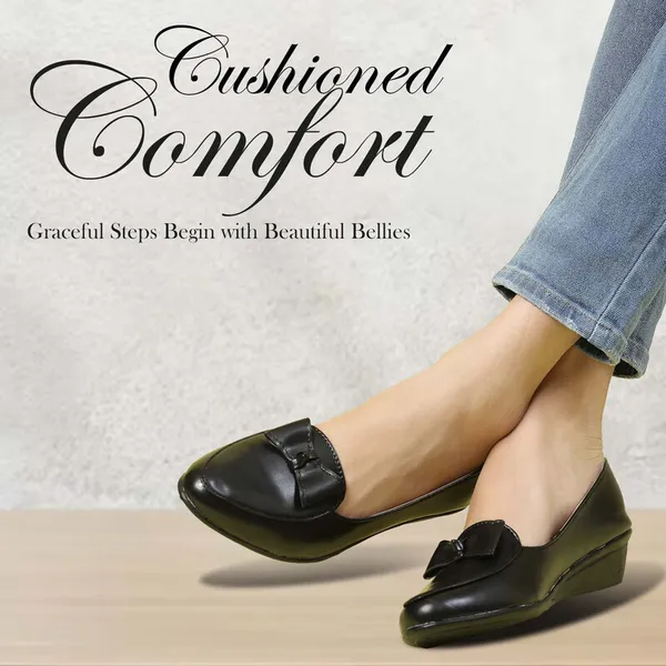 Black_Solid_Round_Toe_Patent_Leather_Casual_Bellies_For_Women