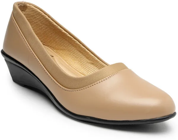 Tan_Bellies_for_Women_|_Round_Toe_Solid_Synthetic_Casual_Bellies
