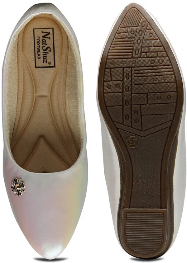 Off_White_Women_Solid_Round_Toe_Synthetic_Casual_Bellies