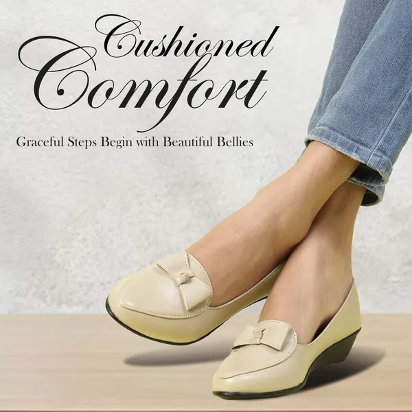 Beige_Solid_Slip_On_Patent_Leather_Casual_Slip_On_For_Women