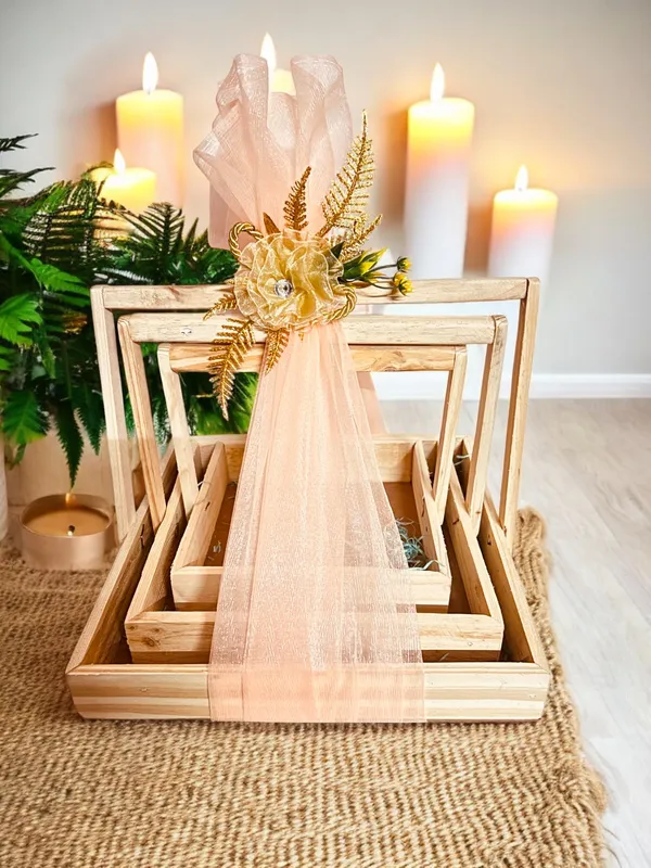 Pack_Of_3_Square_Pinewood_Hamper_Gift_Basket,_With_Decoration_Net_&_Flowers,_Festival_Gift_Hamper_Tray,_Wooden_Gift_Hamper_Basket_(30x30x4.5_CM)