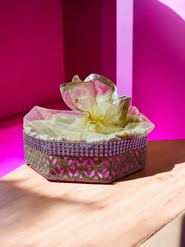 Vayu_Art_&_Crafts_Decorated_Net_Gift_Hamper_Gift_Packaging_Wedding_Basket__large_Size_30x30x6_CM