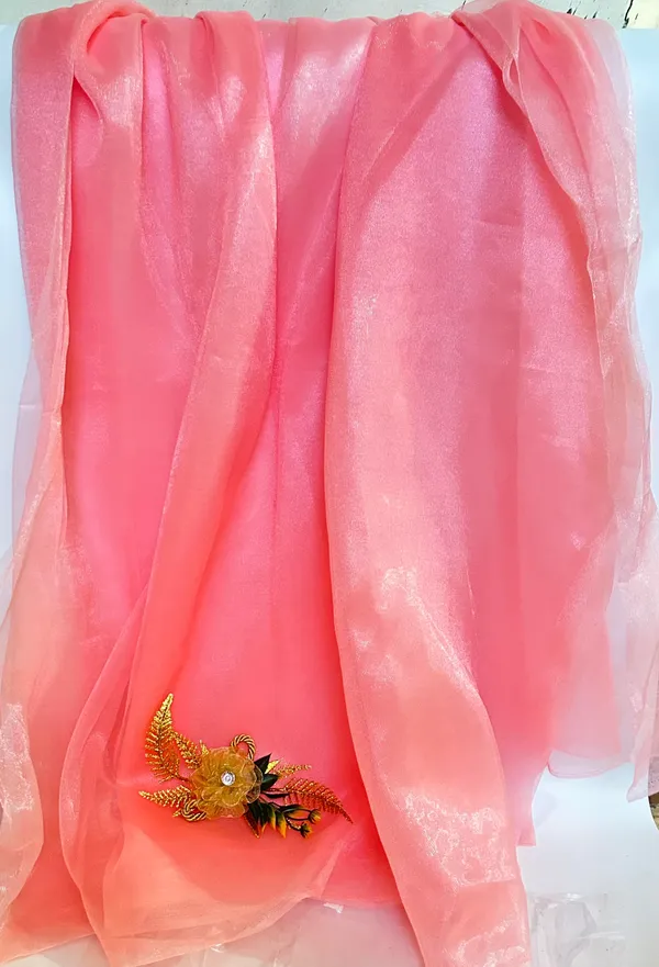Vayu_Art_&_Crafts_Decoration_Shiny_Tissue_Net_for_Gift_Hampers_Gift_Wraps__Party_Decor,_Backdrop_Decor,_Mandap_Decoration,_5_Metre,_Width_111_CM_,_Light_Peach